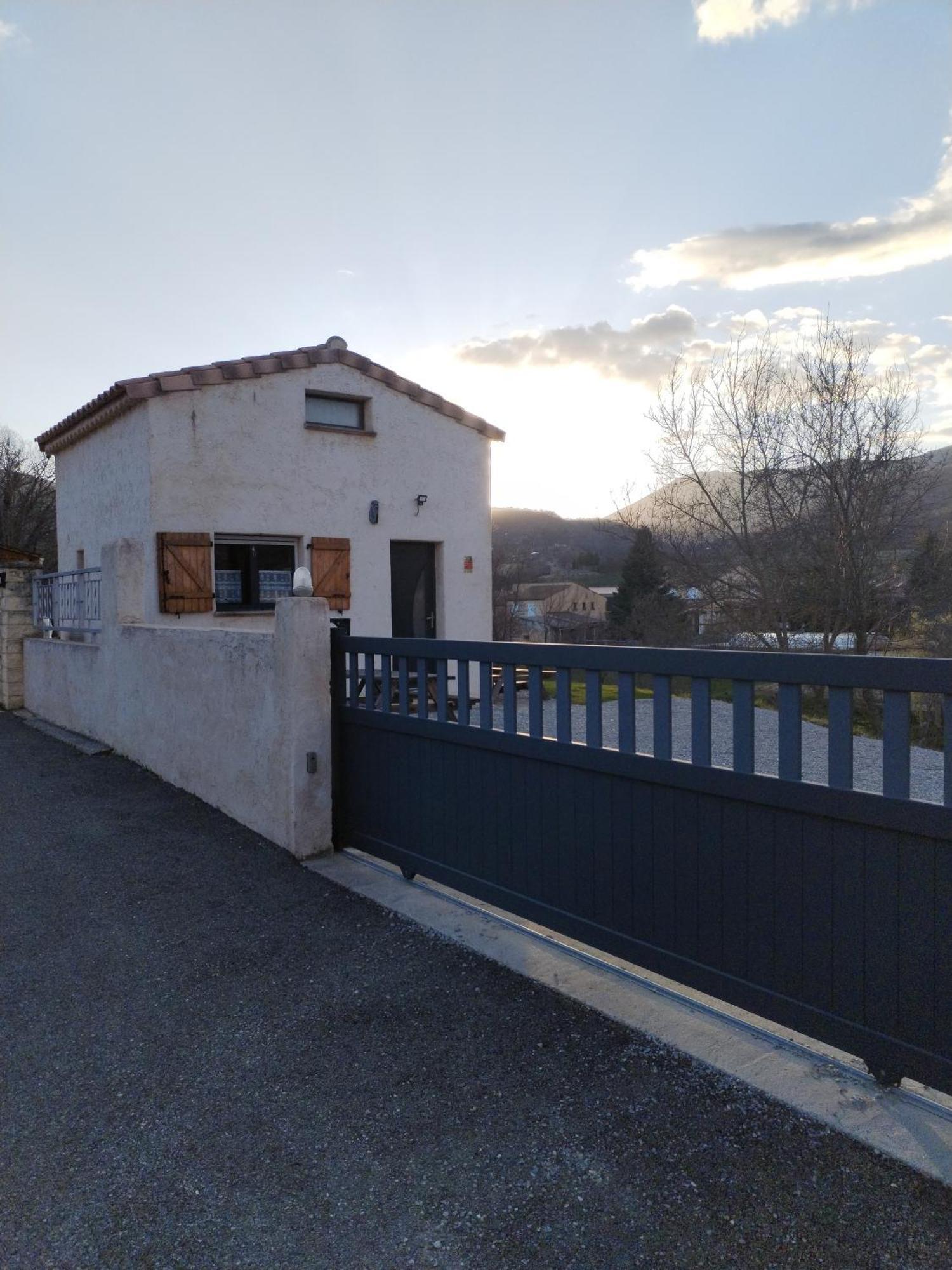 Villa Le Cigalou - Drome Provencale Sainte-Jalle Exterior foto